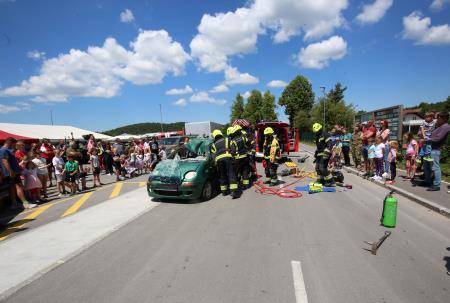 DNEVI ZAŠČITE IN REŠEVANJA 22 FOTO LJUBO VUKELIČ